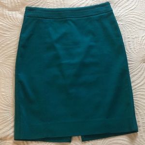 WHBM Perfect Form teal pencil skirt, size 6